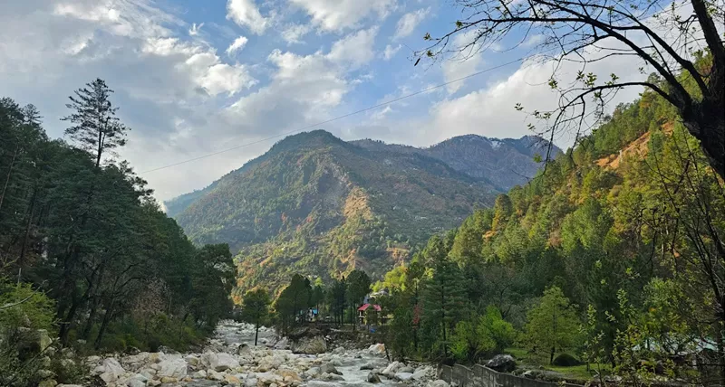 Tirthan Valley